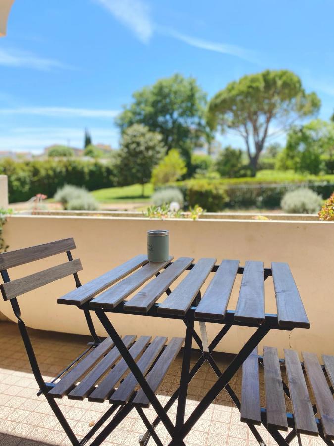 Le Maya - Studio Avec Piscine Antibes Kültér fotó